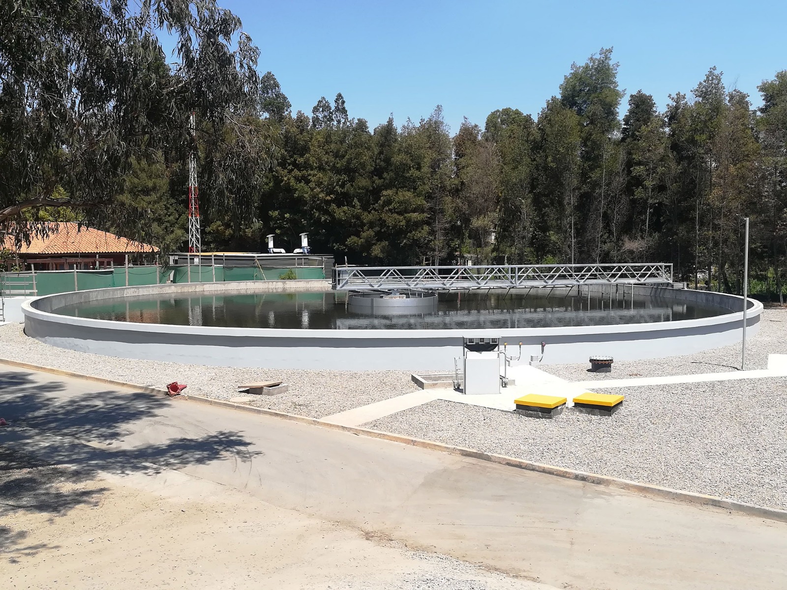 ESTUDIOS Y DISEÑOS DE OBRAS HIDRÁULICAS Y SANITARIAS